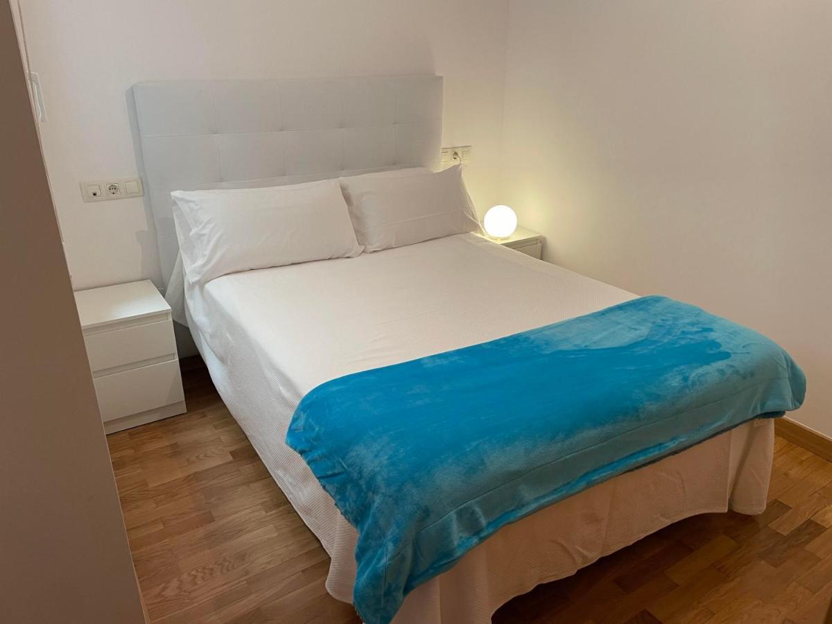 Paseo Da Barca Apartment Muxia Bagian luar foto